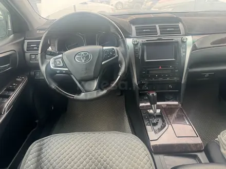 Toyota Camry 2015 года за 9 690 000 тг. в Астана – фото 8