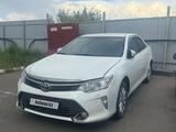 Toyota Camry 2015 года за 9 690 000 тг. в Астана – фото 5