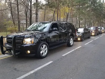 Chevrolet Suburban 2008 года за 12 500 000 тг. в Алматы – фото 2