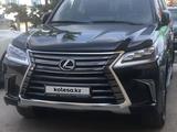 Lexus LX 570 2018 года за 51 000 000 тг. в Астана