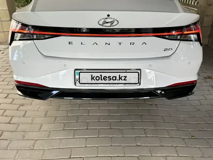 Hyundai Elantra 2022 года за 11 200 000 тг. в Шымкент – фото 13