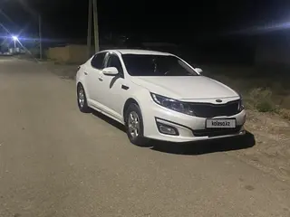 Kia K5, 2015