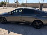Hyundai Elantra 2023 года за 8 200 000 тг. в Шымкент – фото 3