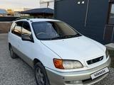 Toyota Ipsum 1996 года за 2 400 000 тг. в Алматы