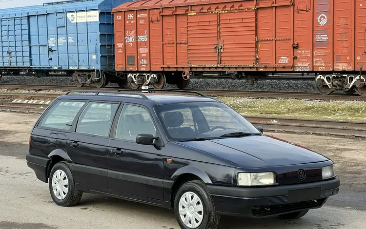 Volkswagen Passat 1993 года за 1 350 000 тг. в Шымкент