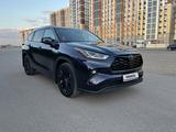 Toyota Highlander 2021 года за 25 000 000 тг. в Караганда