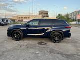Toyota Highlander 2021 года за 25 000 000 тг. в Караганда – фото 2