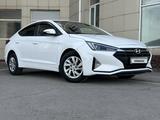 Hyundai Elantra 2019 года за 6 990 000 тг. в Караганда – фото 3