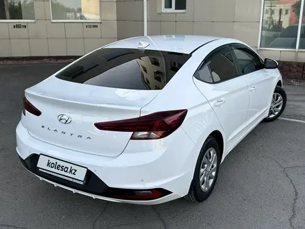 Hyundai Elantra 2019 года за 6 700 000 тг. в Караганда – фото 9