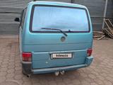 Volkswagen Multivan 1992 года за 2 100 000 тг. в Караганда – фото 4