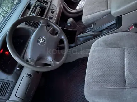 Toyota Camry 2002 года за 4 000 000 тг. в Астана – фото 9