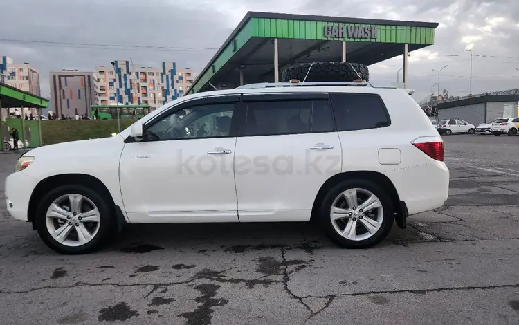 Toyota Highlander 2008 годаүшін10 500 000 тг. в Алматы