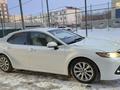 Toyota Camry 2017 года за 12 500 000 тг. в Караганда – фото 4