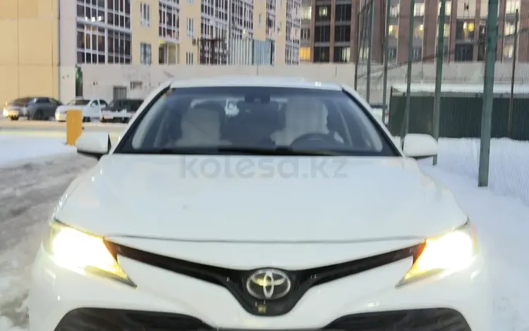Toyota Camry 2017 года за 12 500 000 тг. в Караганда