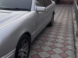 Mercedes-Benz E 320 1997 года за 3 000 000 тг. в Алматы – фото 4