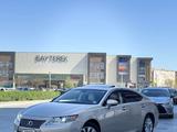 Lexus ES 300h 2013 года за 7 000 000 тг. в Актау