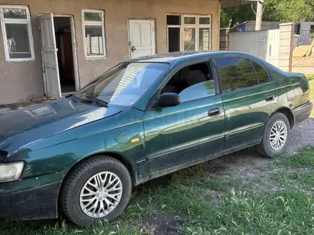Toyota Carina E 1996 года за 1 100 000 тг. в Алматы – фото 2