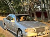Mercedes-Benz C 220 1994 года за 1 550 000 тг. в Алматы