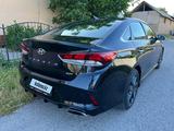 Hyundai Sonata 2017 года за 7 800 000 тг. в Шымкент