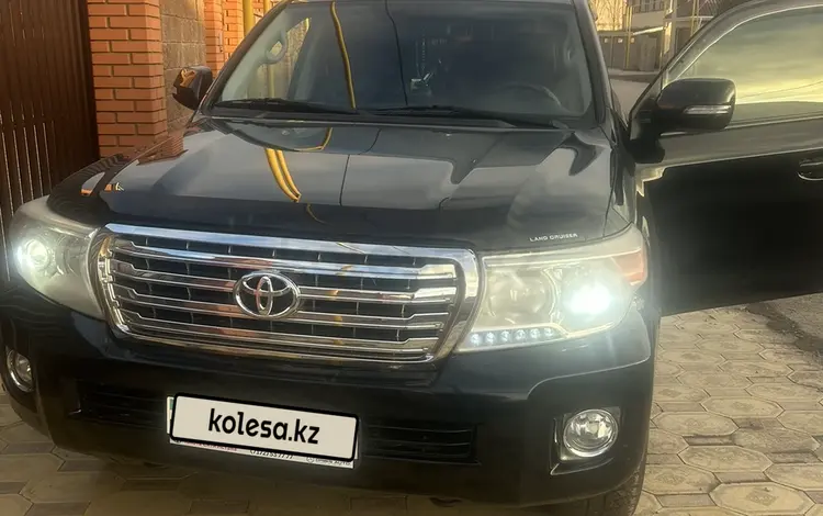 Toyota Land Cruiser 2014 года за 23 000 000 тг. в Астана