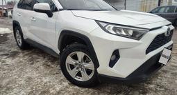 Toyota RAV4 2022 годаfor12 900 000 тг. в Алматы – фото 4