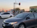 Toyota Camry 2014 годаүшін6 000 000 тг. в Актобе – фото 2