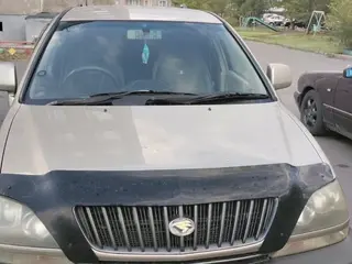 Toyota Harrier, 1998