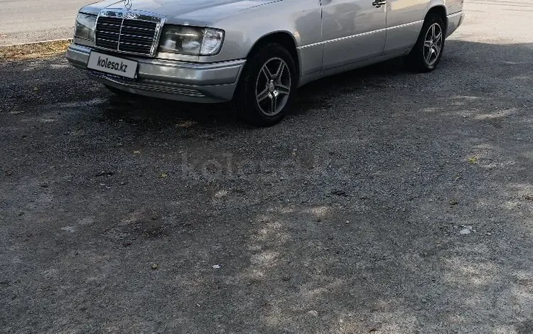 Mercedes-Benz E 260 1990 годаүшін1 500 000 тг. в Кентау