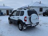 Chevrolet Niva 2013 года за 2 600 000 тг. в Актобе – фото 4