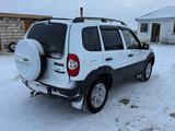 Chevrolet Niva 2013 года за 2 600 000 тг. в Актобе – фото 5