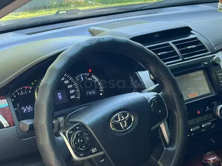 Toyota Camry 2013 года за 8 200 000 тг. в Петропавловск – фото 13