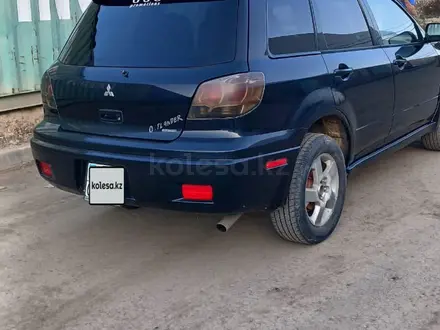 Mitsubishi Outlander 2003 годаүшін3 000 000 тг. в Астана – фото 4