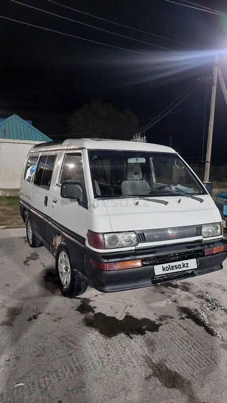 Мицубиси L300, 1995