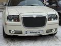 Chrysler 300C 2005 года за 6 000 000 тг. в Актобе – фото 3