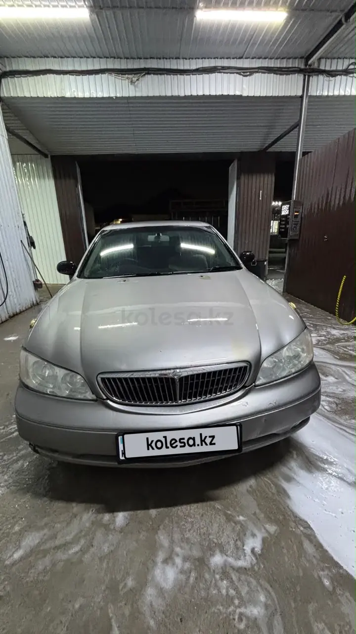 Nissan Cefiro, 2000