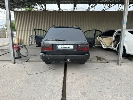 Volkswagen Passat 1994 года за 1 200 000 тг. в Шымкент – фото 9