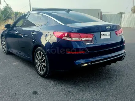 Kia Optima 2019 года за 6 090 000 тг. в Шымкент – фото 6