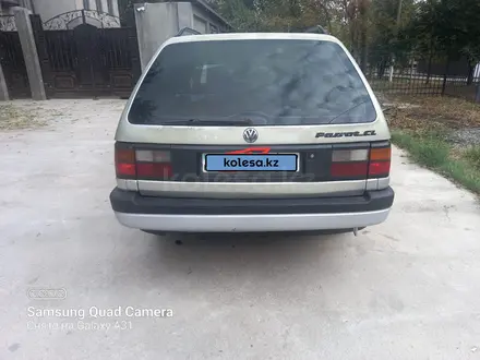 Volkswagen Passat 1992 года за 1 400 000 тг. в Шымкент – фото 2