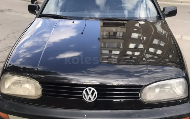 Volkswagen Golf 1993 годаүшін1 400 000 тг. в Павлодар