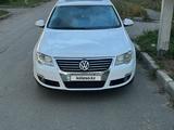 Volkswagen Passat 2006 годаүшін3 500 000 тг. в Усть-Каменогорск – фото 3