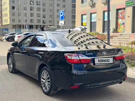 Toyota Camry 2017 года за 15 600 000 тг. в Астана – фото 6