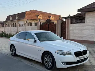 BMW 528