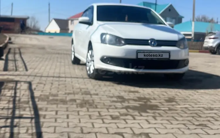 Volkswagen Polo 2014 годаүшін4 500 000 тг. в Актобе