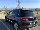 Volkswagen Tiguan 2014 года за 6 100 000 тг. в Алматы – фото 3