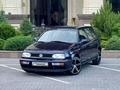 Volkswagen Golf 1997 года за 2 550 000 тг. в Алматы