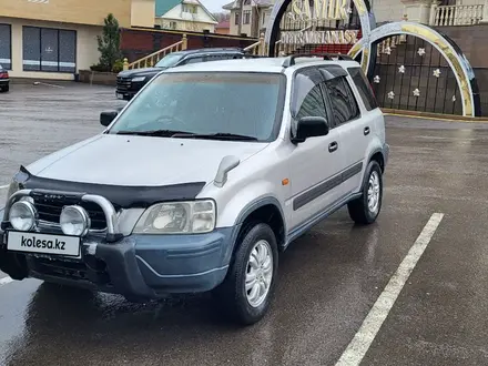 Honda CR-V 1996 года за 2 950 000 тг. в Алматы – фото 2