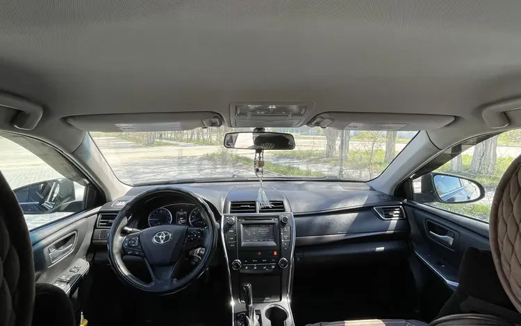 Toyota Camry 2015 года за 9 000 000 тг. в Семей