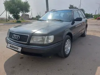 Audi 100