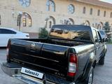 Nissan NP300 2010 годаүшін6 300 000 тг. в Алматы – фото 3