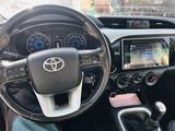 Toyota Hilux 2019 года за 15 200 000 тг. в Усть-Каменогорск – фото 2